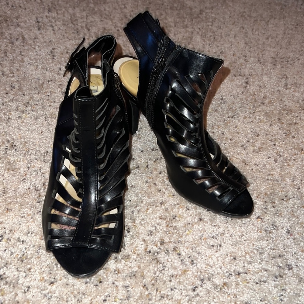 Black heels